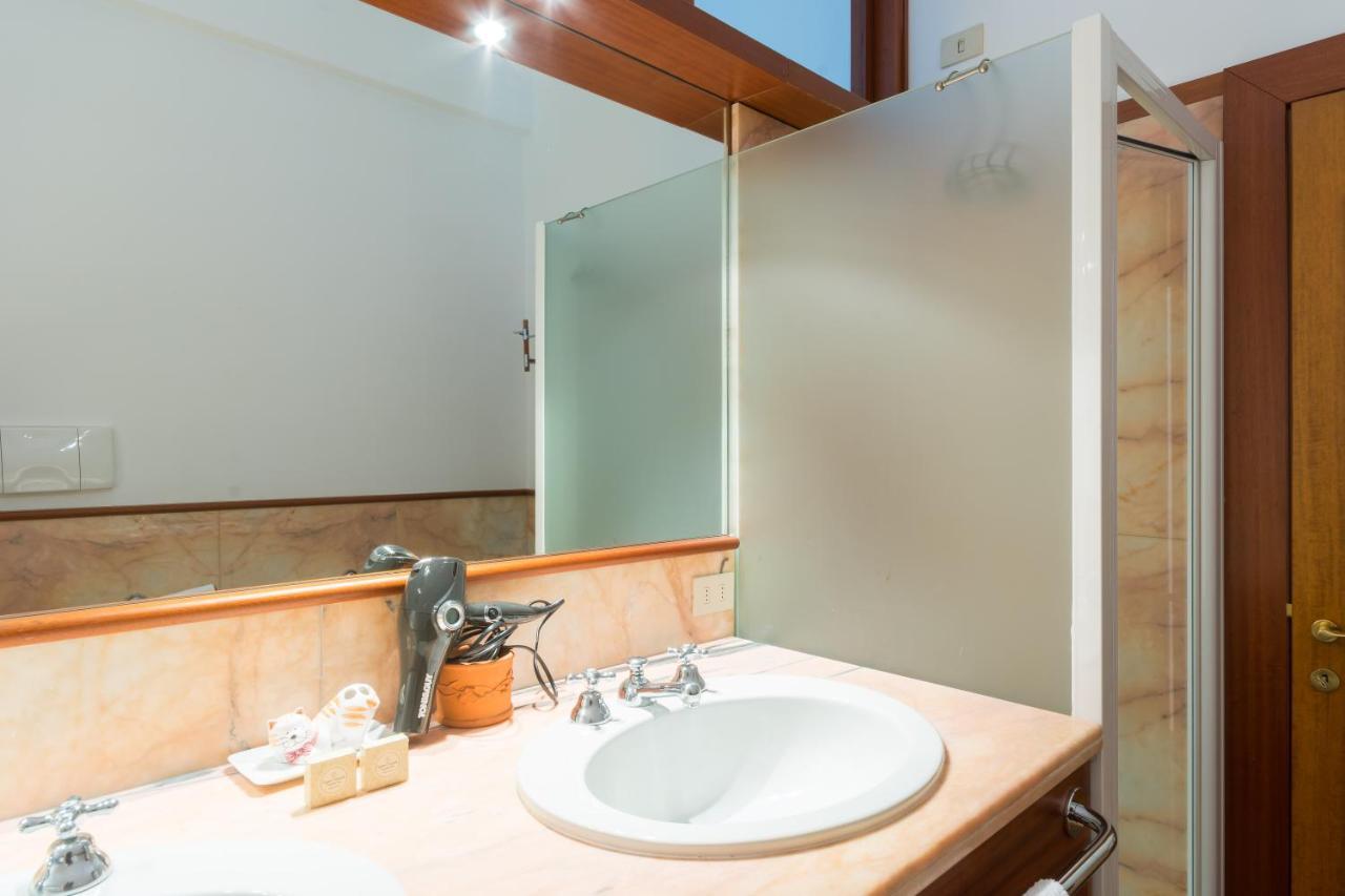 Brera 27 Suite Milán Exterior foto